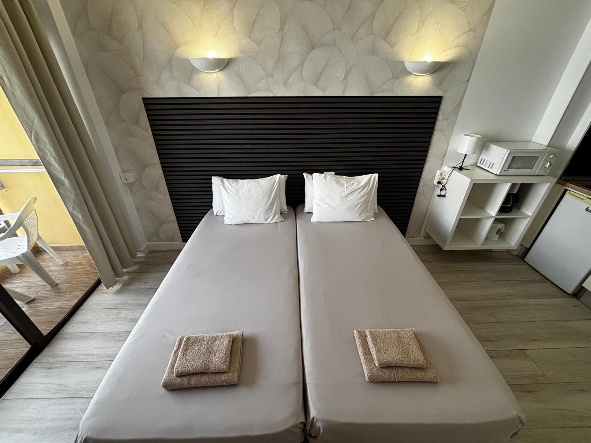 Cozy Studio In Los Cristianos Beach Free Wifi أرونا المظهر الخارجي الصورة