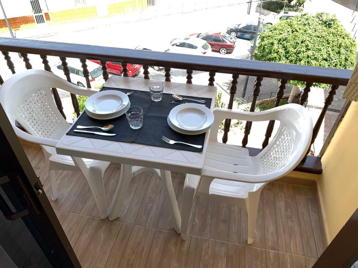 Cozy Studio In Los Cristianos Beach Free Wifi أرونا المظهر الخارجي الصورة